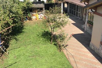 Spațiu comercial, de 200 mp, în Central - 1