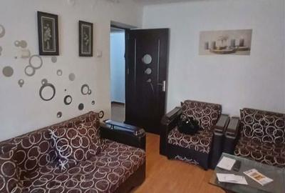 Apartament cu 3 camere semidecomandat în Ciupercenii Vechi - 1