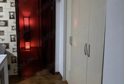 Garsonieră decomandată în Central - 1