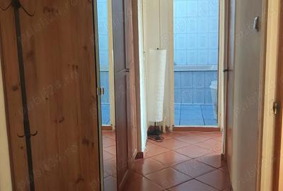 Apartament cu 2 camere decomandat în Rahova - 3