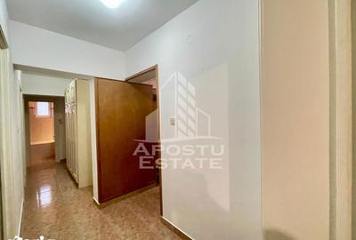 Apartament cu 4 camere decomandat, mobilat în Banu Mărăcine - 20