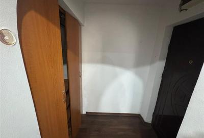 Apartament cu 3 camere circular în Central - 15