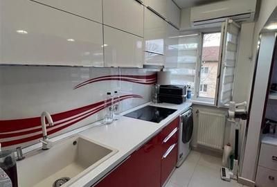 RECO, Apartament 3 camere, Zona Nufarul Oradea - 11