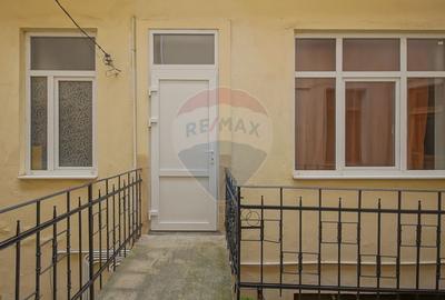 Apartament cu potential deosebit, pe str. Republicii - Centrul Istoric - 9