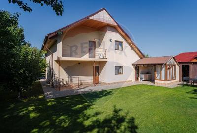 Casa / Vila cu 5 camere de vanzare in zona Central - 4