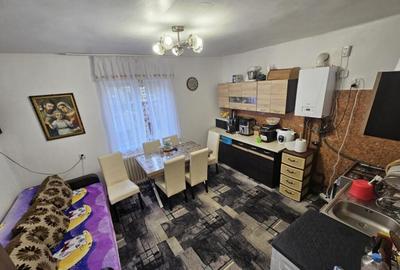 Casa cu 2 camere, 92 mp, central - 5