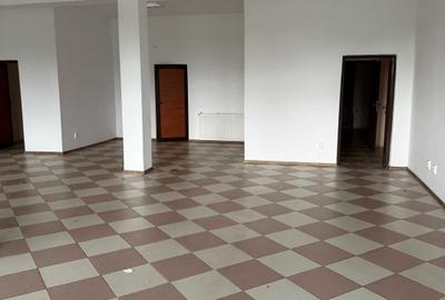 Casă cu 4 camere în Rași - 10
