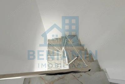 Casă cu Teren 300 Mp în Central - 3