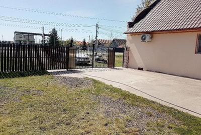 Casă cu Teren 2000 Mp în Central - 4