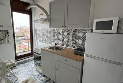 Garsonieră decomandată în Jiului - 2