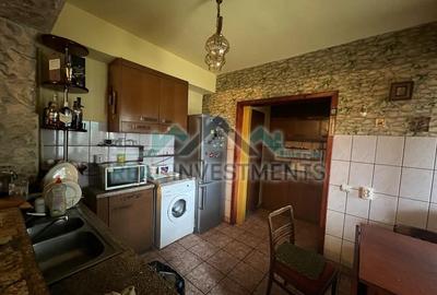 Casă cu 5 camere cu Teren 500 Mp în Pârneava - 8