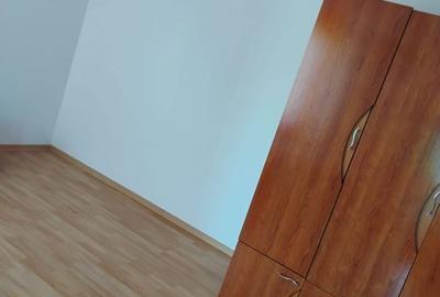 Casă cu 5 camere cu Teren 1238 Mp în Florica - 3