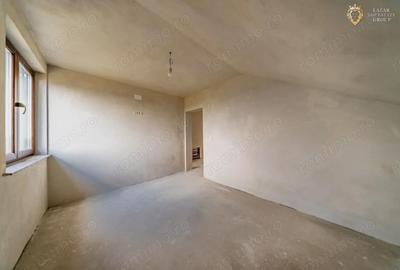 Casă cu 7 camere cu Teren 600 Mp în Sânleani - 6