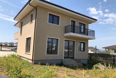 Casă individuală cu 4 camere cu Canalizare în Dezmir - 3