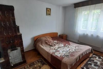 Casă individuală cu 3 camere cu Canalizare în Central - 4