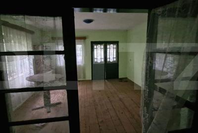 Casă cu 8 camere cu Teren 4200 Mp în Central - 10