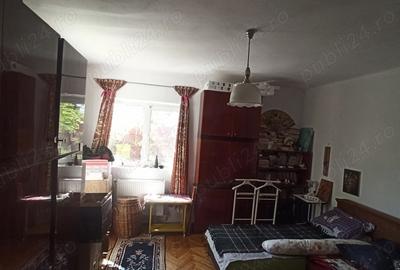 Casă cu 3 camere cu Teren 360 Mp în Central - 2