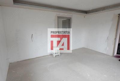 Casă cu 3 camere cu Teren 1733 Mp în Remeți - 7