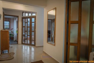 Casa pe 3 niveluri, potrivita pentru familie mare sau investitie inteligenta! - 5