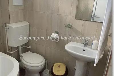 Casă cu 6 camere cu Teren 190 Mp în Mamaia - 2