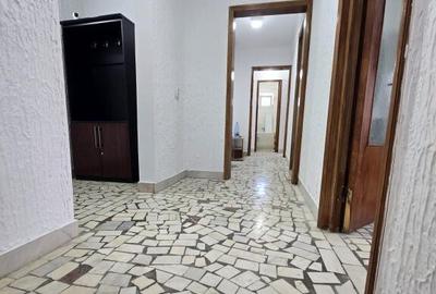ID 4225 DE VANZARE - Apartament 4 camere - 100 mp - 4