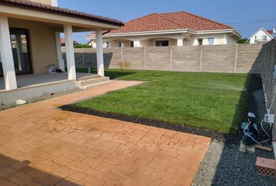 Casă cu 4 camere în Moșnița Veche - 4