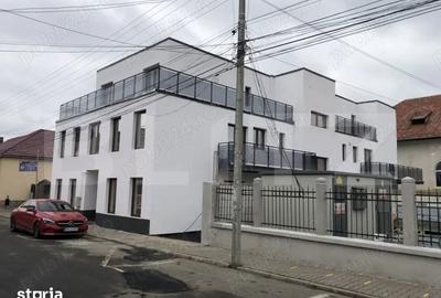 Spațiu comercial, de 40 mp, în Central - 1