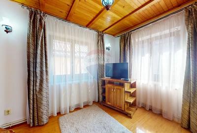 Casă cu 5 camere cu Teren 400 Mp în Tractorul - 4