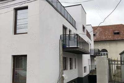 Spațiu comercial, de 45 mp, în Central - 1