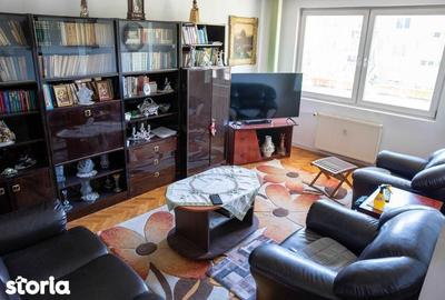 Apartament cu 3 camere decomandat în Rogerius - 3