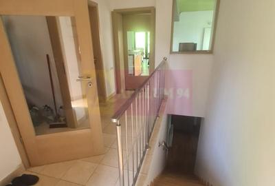 Vila de vanzare cu 6 camere in Cornu (teren 6.600 mp) - 16