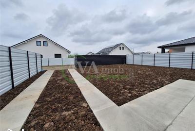 Casă cu 3 camere cu Teren 370 Mp în Letea Veche - 8