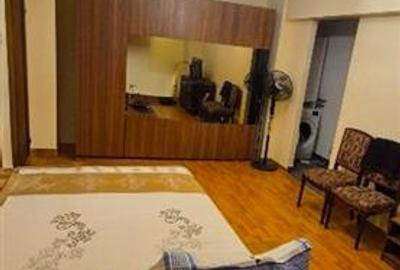 Apartament cu 4 camere semidecomandat în Rahova - 1