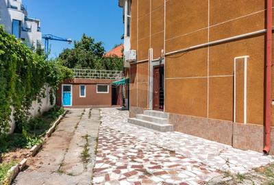 Casă / Vilă în zona Calea Calarasilor, ideal investitie, 6xparcare - 4