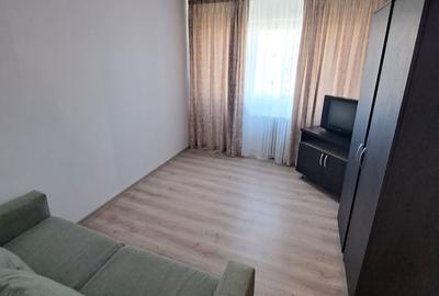 Apartament cu 2 camere decomandat în Central - 1