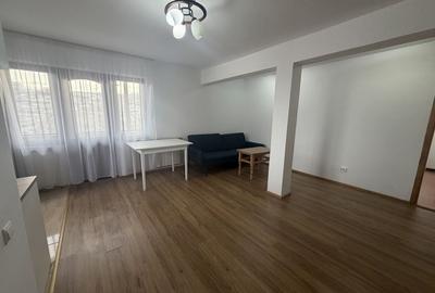 Apartament cu 3 camere decomandat în Central - 8