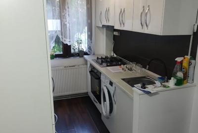 Garsonieră decomandată în Micro 1 - 6