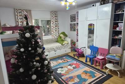 Casa cu 3 camere de vanzare in zona Bucure?tii Noi, Sector 1 - 5