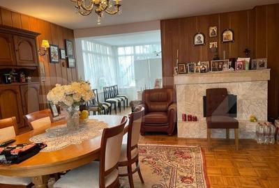 Casa individuala, 450 mp utili, 900 mp teren, zona Castelul - 7