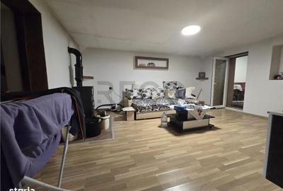 Casă cu 4 camere cu Teren 2088 Mp în Ianoșda - 6