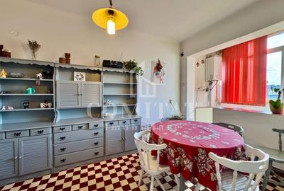 Apartament cu 3 camere decomandat, mobilat în Gruia - 5