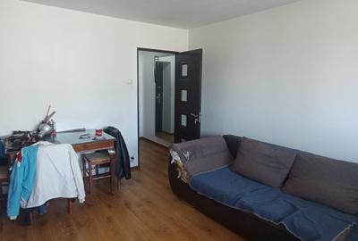 Apartament cu 2 camere decomandat în Colentina - 2
