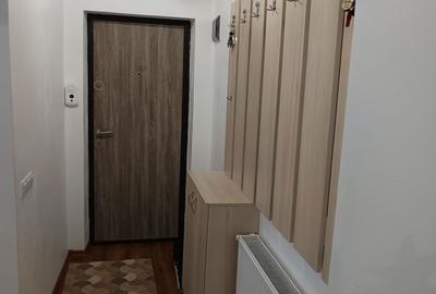 Apartament cu 4 camere decomandat în Central - 2