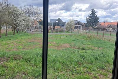 Casă cu 4 camere în Acățari - 2