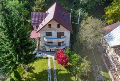 Casă individuală cu 7 camere cu Garaj în Șimon - 1