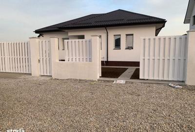 Casă cu 4 camere în Crevedia - 18