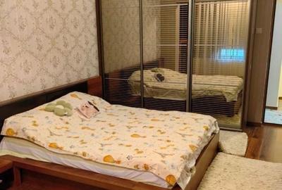 Apartament de vânzare - 4 camere, Strada Tecuci, Bloc Vega - 5