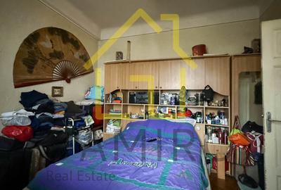 Casă cu 9 camere cu Canalizare în Unirii - 7