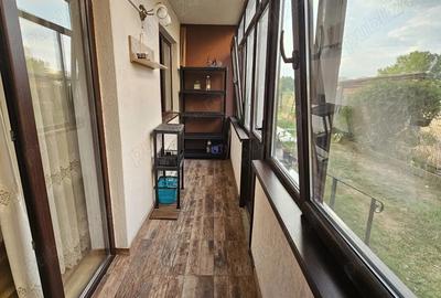 Inchiriez apartament cu 3 camere,decomandat, confort 1 - 3