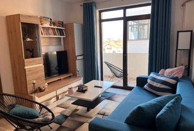 Apartament cu 2 camere decomandat în Central